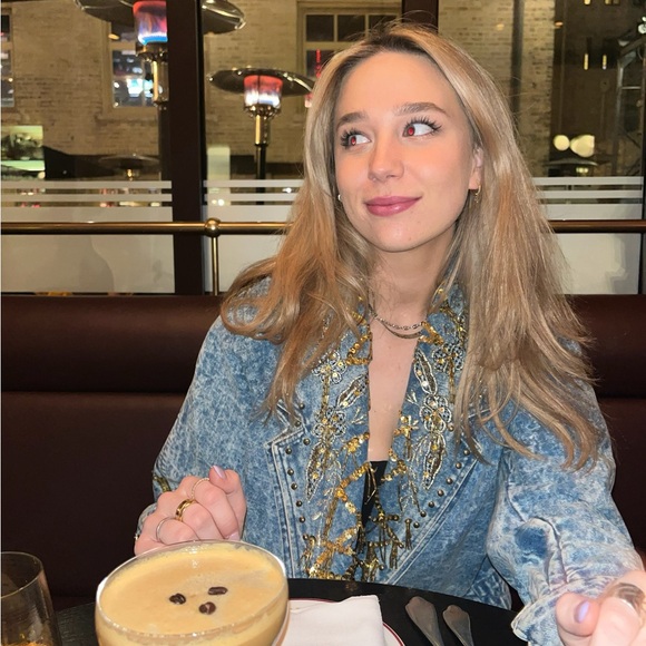 Jean jacket with gold details and studs - Picture 2 of 4